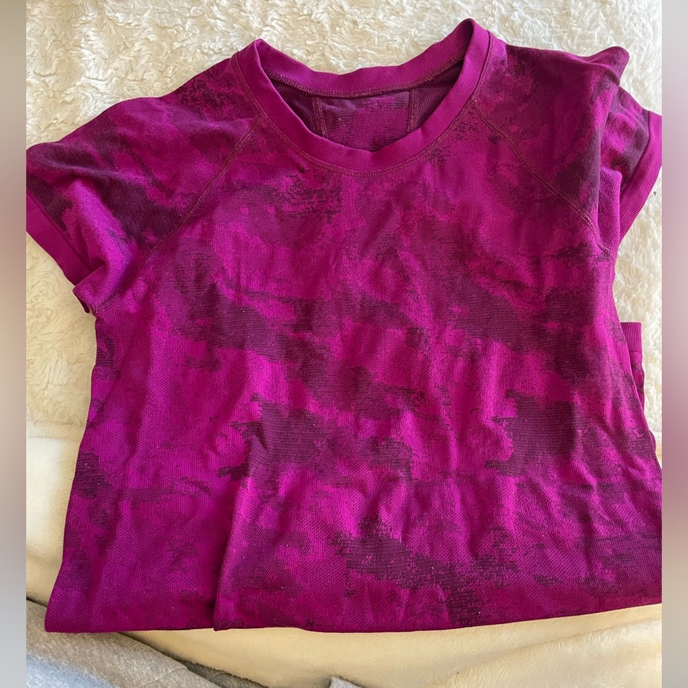 Athleta shirt